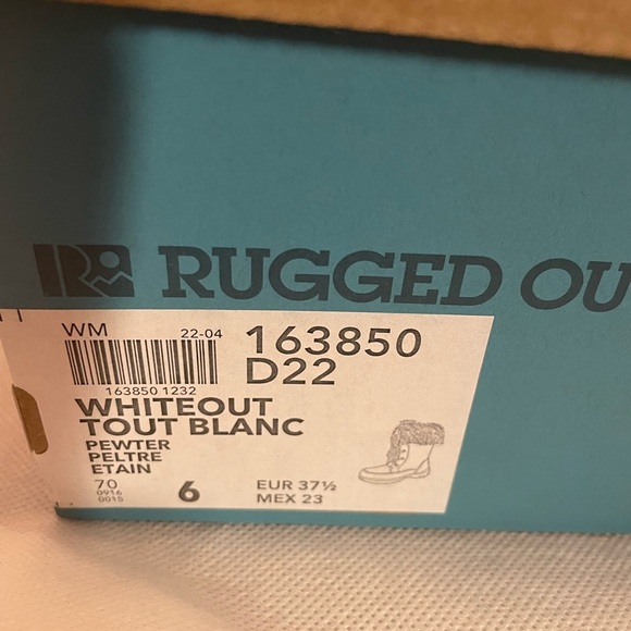 Women's Gray Winter Boots - Picture 8 of 11